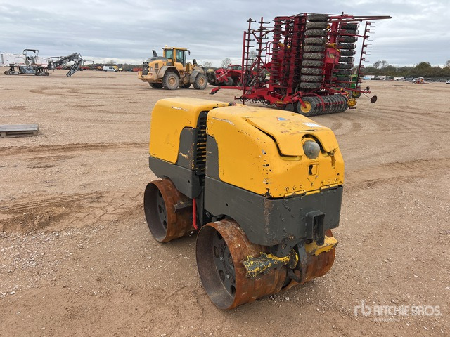 Wacker Neuson Walk Behind Roller - Mini compactadora: foto 2 Wacker Neuson Walk Behind Roller - Mini compactadora: foto 2