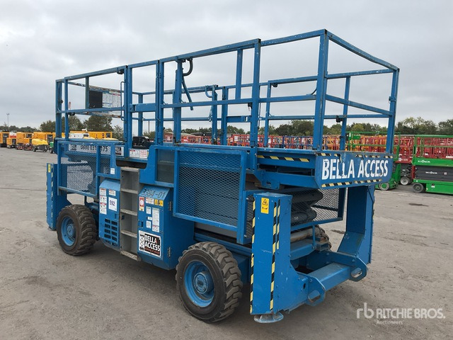2005 Genie GS3384 4x4 Diesel Scissor Lift - Plataforma de tijeras: foto 4 2005 Genie GS3384 4x4 Diesel Scissor Lift - Plataforma de tijeras: foto 4