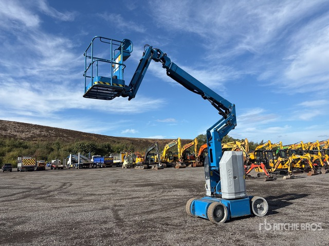 2013 Genie GZ30/20NR 2WD Electric Articulating Boom Lift - Plataforma articulada: foto 1 2013 Genie GZ30/20NR 2WD Electric Articulating Boom Lift - Plataforma articulada: foto 1
