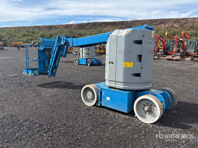 2013 Genie Z30/20NRJ 2WD Electric Articulating Boom Lift - Plataforma articulada: foto 4 2013 Genie Z30/20NRJ 2WD Electric Articulating Boom Lift - Plataforma articulada: foto 4