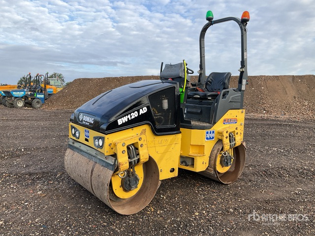2015 Bomag 120AD-5 Double Drum Roller - Rodillo: foto 2 2015 Bomag 120AD-5 Double Drum Roller - Rodillo: foto 2
