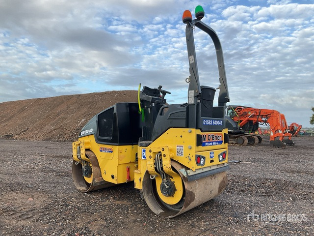 2015 Bomag 120AD-5 Double Drum Roller - Rodillo: foto 3 2015 Bomag 120AD-5 Double Drum Roller - Rodillo: foto 3