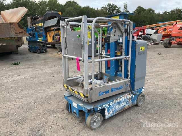 2016 Genie GR15 Vertical Mast Lift - Plataforma de mástil vertical: foto 2 2016 Genie GR15 Vertical Mast Lift - Plataforma de mástil vertical: foto 2