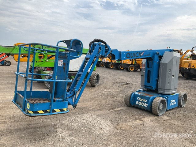 2016 Genie Z30N Vertical Mast Lift - Plataforma de mástil vertical: foto 1 2016 Genie Z30N Vertical Mast Lift - Plataforma de mástil vertical: foto 1