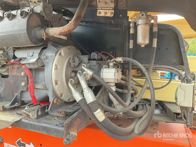 2016 JLG 520AJ 4WD Diesel Diesel Boom 17MTR artic Articulating Boom Lift - Plataforma articulada: foto 5 2016 JLG 520AJ 4WD Diesel Diesel Boom 17MTR artic Articulating Boom Lift - Plataforma articulada: foto 5