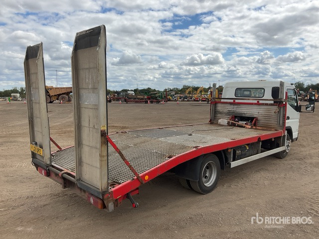 2021 Mitsubishi Canter 4x2 Flatbed Truck - Camión caja abierta: foto 3 2021 Mitsubishi Canter 4x2 Flatbed Truck - Camión caja abierta: foto 3