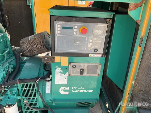 2005 Cummins 100 kVA Skid-Mounted Generator Set - Generador industriale: foto 5 2005 Cummins 100 kVA Skid-Mounted Generator Set - Generador industriale: foto 5