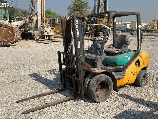 2007 Komatsu FD25T-16 2.5 ton (Inoperable) Forklift - Carretilla elevadora diésel: foto 1 2007 Komatsu FD25T-16 2.5 ton (Inoperable) Forklift - Carretilla elevadora diésel: foto 1