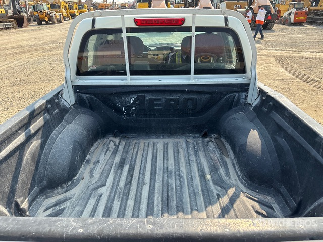 2008 Isuzu D-Max 4x2 Crew Cab Pickup - Pick-up: foto 4 2008 Isuzu D-Max 4x2 Crew Cab Pickup - Pick-up: foto 4