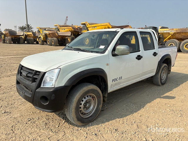2008 Isuzu D-Max 4x2 Crew Cab Pickup - Pick-up: foto 1 2008 Isuzu D-Max 4x2 Crew Cab Pickup - Pick-up: foto 1
