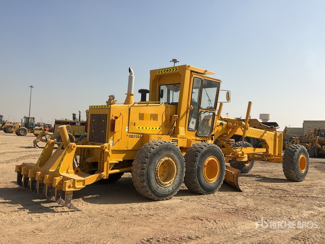 2008 Komatsu GD705A-4 Motor Grader - Grader: foto 3 2008 Komatsu GD705A-4 Motor Grader - Grader: foto 3