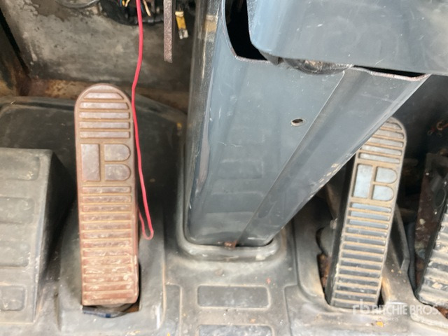 2010 Komatsu HD465-7R 50000 L Water Wagon - Dúmper rígido: foto 5 2010 Komatsu HD465-7R 50000 L Water Wagon - Dúmper rígido: foto 5