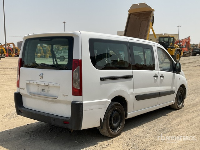 2010 Peugeot Expert Tepee - Furgoneta de pasajeros: foto 3 2010 Peugeot Expert Tepee - Furgoneta de pasajeros: foto 3