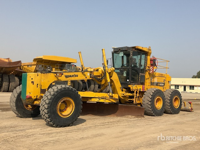 2011 Komatsu GD825A-2 - Grader: foto 1 2011 Komatsu GD825A-2 - Grader: foto 1