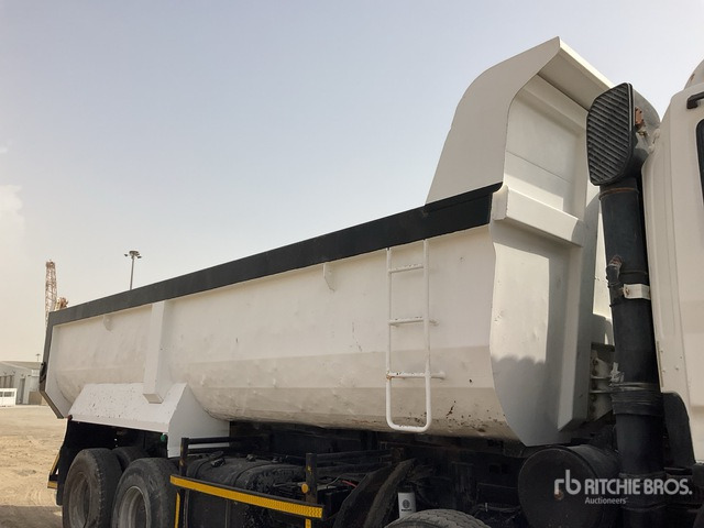 2015 JAC HFC3314KR1 8x4 Twin-Steer Tri/A Dump Truck - Camión volquete: foto 5 2015 JAC HFC3314KR1 8x4 Twin-Steer Tri/A Dump Truck - Camión volquete: foto 5