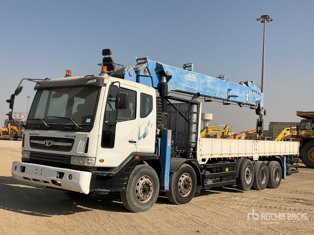 2015 Tata Daewoo Novus SE 2015 Dong Yang SS7506S 20 ton S ... Flatbed Truck with Crane - Camión caja abierta, Camión grúa: foto 2 2015 Tata Daewoo Novus SE 2015 Dong Yang SS7506S 20 ton S ... Flatbed Truck with Crane - Camión caja abierta, Camión grúa: foto 2