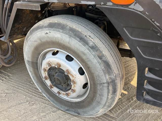 2015 Tata Daewoo Novus SE 2015 Dong Yang SS7506S 20 ton S ... Flatbed Truck with Crane - Camión caja abierta, Camión grúa: foto 4 2015 Tata Daewoo Novus SE 2015 Dong Yang SS7506S 20 ton S ... Flatbed Truck with Crane - Camión caja abierta, Camión grúa: foto 4