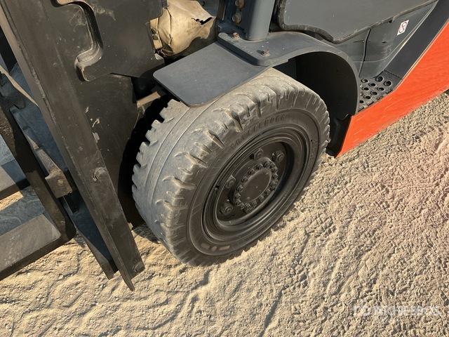 2018 Toyota 8FD40N 4 ton Forklift - Carretilla elevadora diésel: foto 4 2018 Toyota 8FD40N 4 ton Forklift - Carretilla elevadora diésel: foto 4