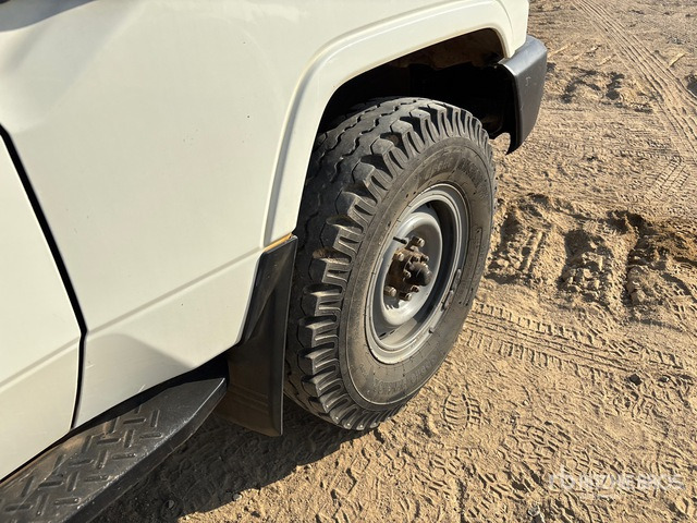 2018 Toyota Land Cruiser 78R 4x4 SUV - SUV/ Todoterreno: foto 4 2018 Toyota Land Cruiser 78R 4x4 SUV - SUV/ Todoterreno: foto 4