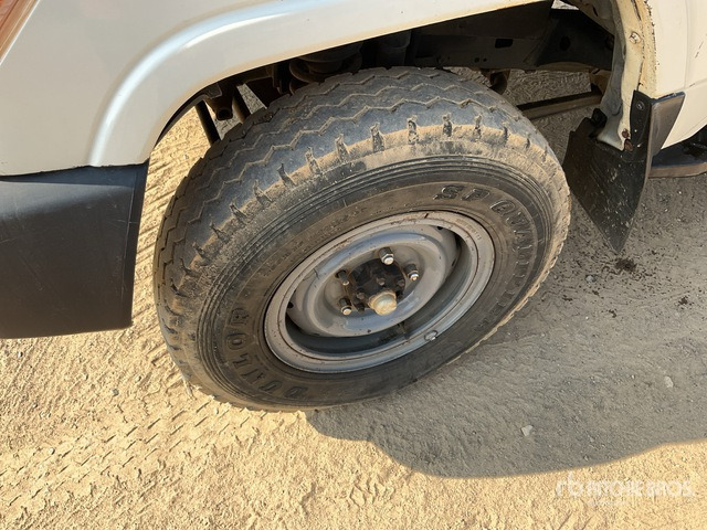 2018 Toyota Land Cruiser 78R 4x4 SUV - SUV/ Todoterreno: foto 4 2018 Toyota Land Cruiser 78R 4x4 SUV - SUV/ Todoterreno: foto 4