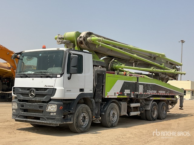 2019 Mercedes-Benz Actros 4141 2019 Zoomlion 56X-6RZ 56 m on 8 ... Concrete Pump Truck - Camión bomba de hormigón: foto 3 2019 Mercedes-Benz Actros 4141 2019 Zoomlion 56X-6RZ 56 m on 8 ... Concrete Pump Truck - Camión bomba de hormigón: foto 3