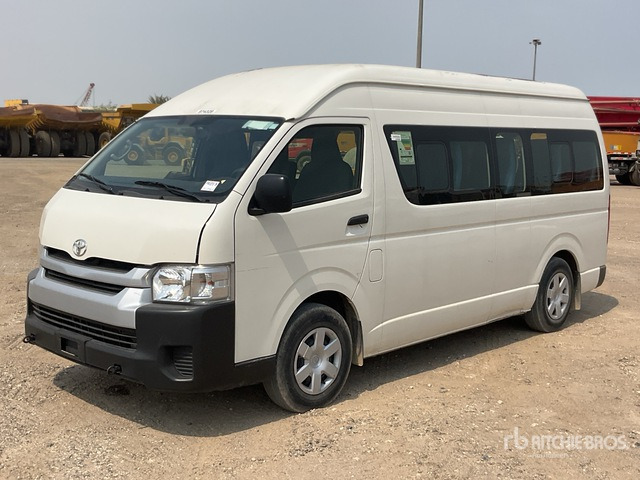 2019 Toyota Hiace 4x2 14-Seat Mini Bus - Minibús, Furgoneta de pasajeros: foto 1 2019 Toyota Hiace 4x2 14-Seat Mini Bus - Minibús, Furgoneta de pasajeros: foto 1
