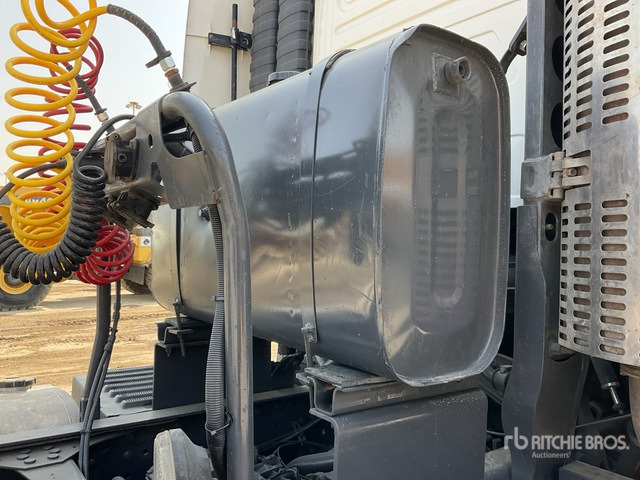 2014 Volvo FH 6x4 T/A Sleeper Truck Tractor - Cabeza tractora: foto 5 2014 Volvo FH 6x4 T/A Sleeper Truck Tractor - Cabeza tractora: foto 5