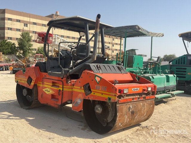 Hamm HD110 Double Drum Roller - Apisonadora de asfalto: foto 2 Hamm HD110 Double Drum Roller - Apisonadora de asfalto: foto 2