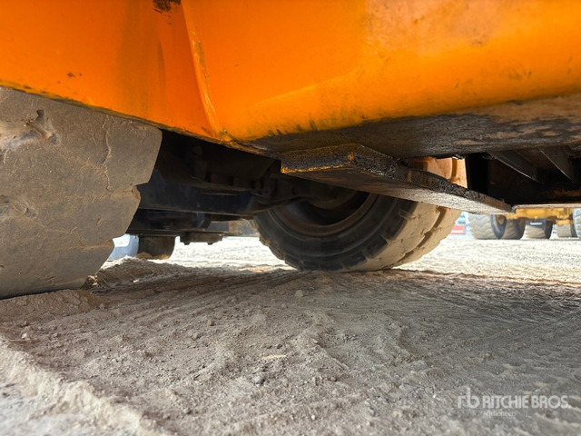 Hyundai HDF80-III Forklift - Carretilla elevadora diésel: foto 5 Hyundai HDF80-III Forklift - Carretilla elevadora diésel: foto 5