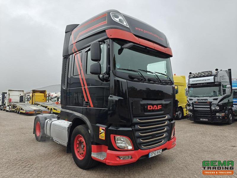 DAF FT XF460 4x2 Superspacecab Euro6A - Retarder - Dubbele Tanks - StandAirco - SMARTTacho V2 - Cabeza tractora: foto 2 DAF FT XF460 4x2 Superspacecab Euro6A - Retarder - Dubbele Tanks - StandAirco - SMARTTacho V2 - Cabeza tractora: foto 2