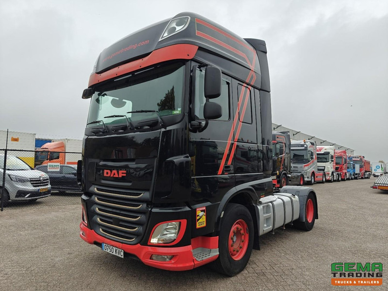 DAF FT XF460 4x2 Superspacecab Euro6A - Retarder - Dubbele Tanks - StandAirco - SMARTTacho V2 - Cabeza tractora: foto 1 DAF FT XF460 4x2 Superspacecab Euro6A - Retarder - Dubbele Tanks - StandAirco - SMARTTacho V2 - Cabeza tractora: foto 1