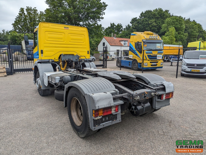 Mercedes-Benz Axor 1828 4x2 Dagcab Euro - Handgeschakeld - Reservewiel - Duitse Vrachtwagen - Cabeza tractora: foto 4 Mercedes-Benz Axor 1828 4x2 Dagcab Euro - Handgeschakeld - Reservewiel - Duitse Vrachtwagen - Cabeza tractora: foto 4