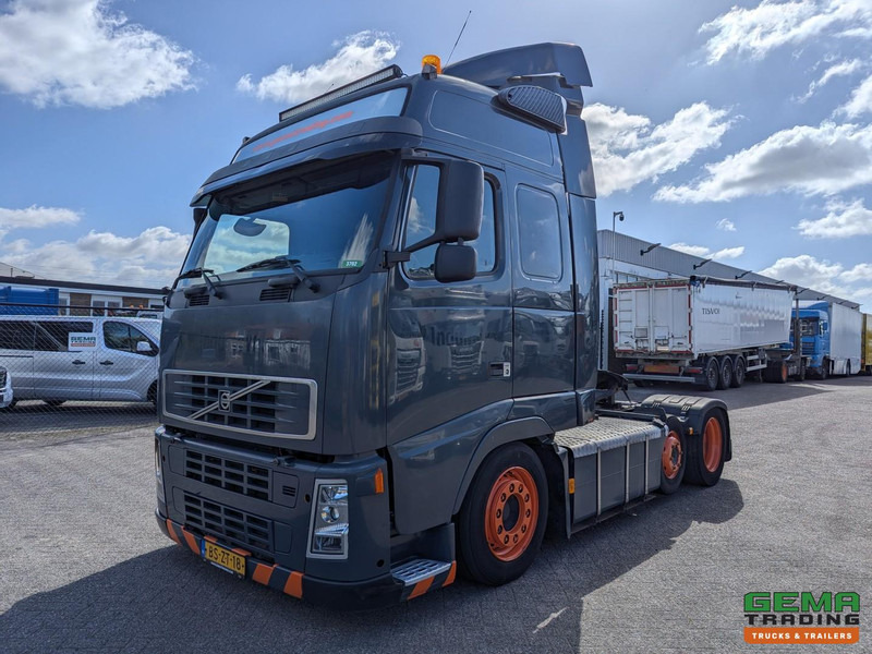 Volvo FH400 6x2 Globetrotter XL Euro5 - XLOW/Mega - Dubbele Tanks - Hefschotel - Cabeza tractora: foto 1 Volvo FH400 6x2 Globetrotter XL Euro5 - XLOW/Mega - Dubbele Tanks - Hefschotel - Cabeza tractora: foto 1