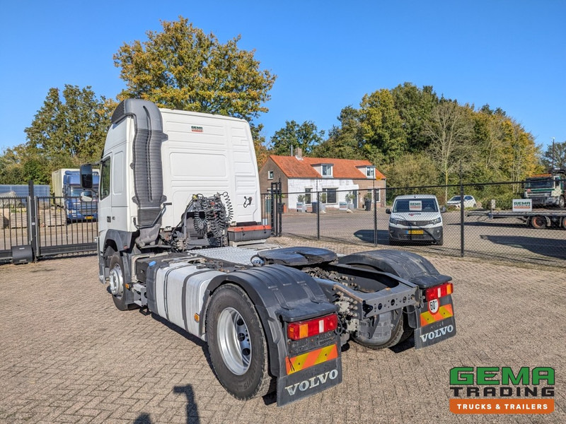 Volvo FM410 4x2 Euro5 FM410 4x2 Globetrotter Euro5 - Automaat - 534.000KM - ADR / PTO Prep - Belgium Truck (T1556) - Cabeza tractora: foto 4 Volvo FM410 4x2 Euro5 FM410 4x2 Globetrotter Euro5 - Automaat - 534.000KM - ADR / PTO Prep - Belgium Truck (T1556) - Cabeza tractora: foto 4