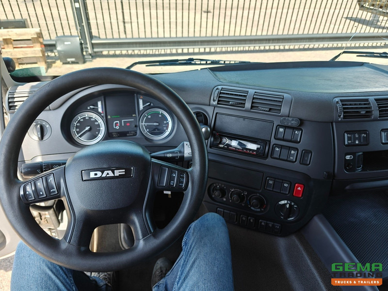 Camión lona DAF CF 400 FAN 6x2/4 SpaceCab Euro6A - Schuifzeilenbak 7.7m + Laadklep 2000kg - HH Vloer - AanhangerKoppeling: foto 14
