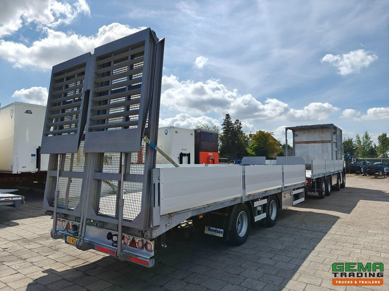 DAF CF 430 FAX 8x2/6 Dagcabine Euro6D - Machine Transporter + 2assige Aanhanger - Hydraulische Rampen - Afneembare 10.000L WaterTank - 20.000km! Origineel - Camión portavehículos: foto 3 DAF CF 430 FAX 8x2/6 Dagcabine Euro6D - Machine Transporter + 2assige Aanhanger - Hydraulische Rampen - Afneembare 10.000L WaterTank - 20.000km! Origineel - Camión portavehículos: foto 3