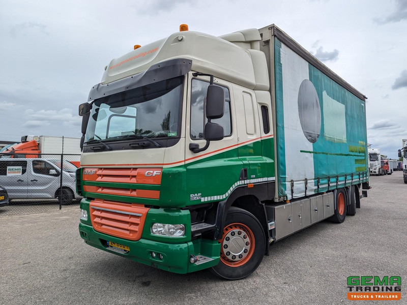 DAF FAN CF85.410 6x2/4 Spacecab Euro5 EEV - Schuifzeilen/dak 7.23m + Laadklep 6000kg - 10/2025APK - Camión lona: foto 1 DAF FAN CF85.410 6x2/4 Spacecab Euro5 EEV - Schuifzeilen/dak 7.23m + Laadklep 6000kg - 10/2025APK - Camión lona: foto 1