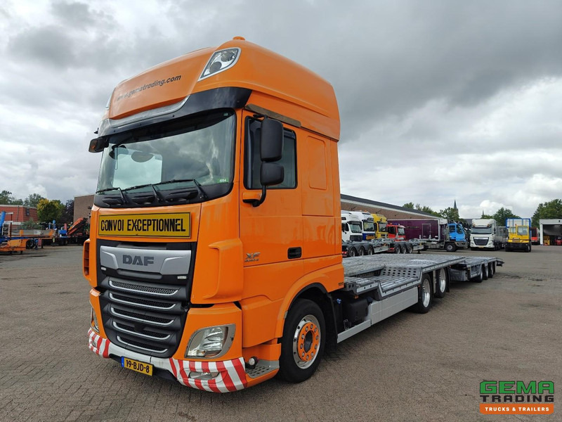 DAF XF 440 FAS 6x2 SuperSpaceCab Euro6C - Retarder + Recker 3-Assige Aanhanger - Wielkuipen - Hydraulische knik en uitschuifbaar - 02/2026 APK - Camión portavehículos: foto 1 DAF XF 440 FAS 6x2 SuperSpaceCab Euro6C - Retarder + Recker 3-Assige Aanhanger - Wielkuipen - Hydraulische knik en uitschuifbaar - 02/2026 APK - Camión portavehículos: foto 1