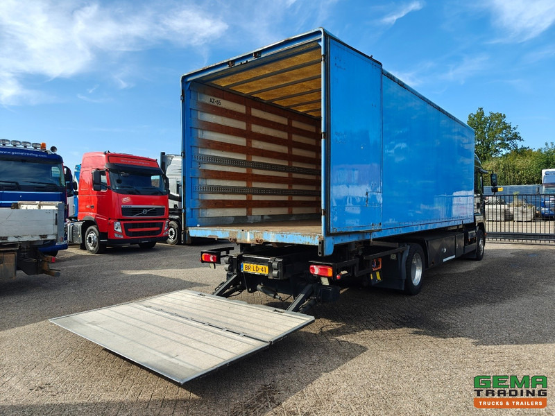MAN TGA 18.310 4x2 LX Euro3 - Handgeschakeld ZF16 - BDF/VerhuisBak + Laadklep 2000KG - 207.000km - 12/2025 APK - Camión portacontenedore/ Intercambiable: foto 2 MAN TGA 18.310 4x2 LX Euro3 - Handgeschakeld ZF16 - BDF/VerhuisBak + Laadklep 2000KG - 207.000km - 12/2025 APK - Camión portacontenedore/ Intercambiable: foto 2