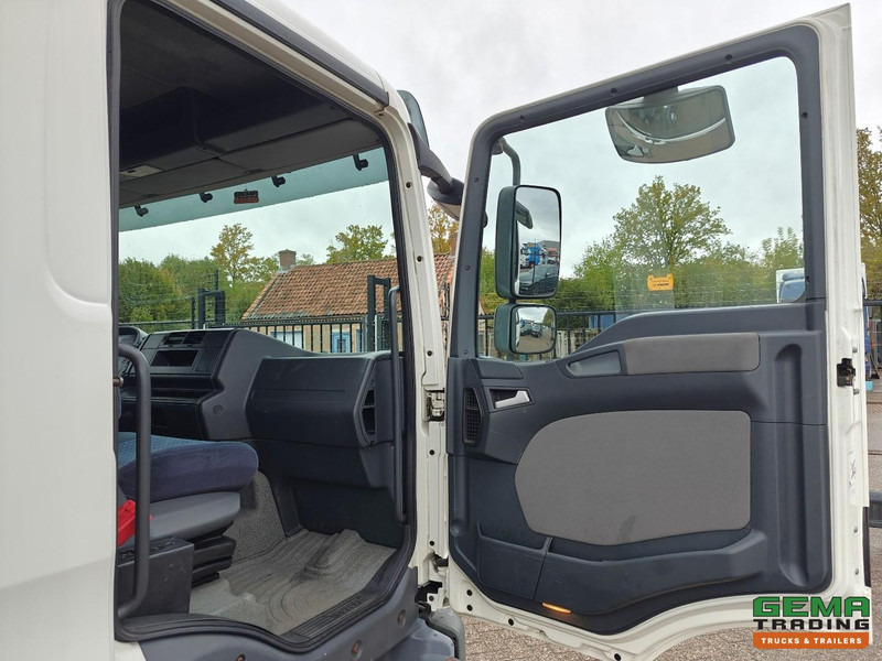 Arrendamiento de MAN TGL 12.180 4x2 Dagcabine Euro4 - Koel-Vriesbak 5.5m - Carrier Supra 850Mt - Laadklep 1500KG - 02/2026 APK MAN TGL 12.180 4x2 Dagcabine Euro4 - Koel-Vriesbak 5.5m - Carrier Supra 850Mt - Laadklep 1500KG - 02/2026 APK: foto 14 Arrendamiento de MAN TGL 12.180 4x2 Dagcabine Euro4 - Koel-Vriesbak 5.5m - Carrier Supra 850Mt - Laadklep 1500KG - 02/2026 APK MAN TGL 12.180 4x2 Dagcabine Euro4 - Koel-Vriesbak 5.5m - Carrier Supra 850Mt - Laadklep 1500KG - 02/2026 APK: foto 14