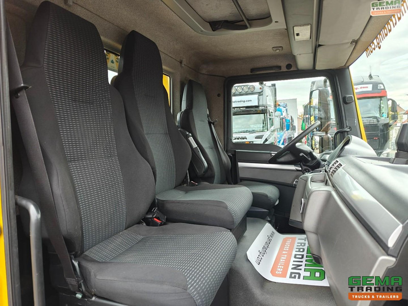 Grua de remolque autos MAN TGL 12.250 4x2 Dagcabine (3 pl) Euro6B - Jige Simplex 5T + Lier 3.5T + Bril 3000kg - 06/2026 APK: foto 19 Grua de remolque autos MAN TGL 12.250 4x2 Dagcabine (3 pl) Euro6B - Jige Simplex 5T + Lier 3.5T + Bril 3000kg - 06/2026 APK: foto 19