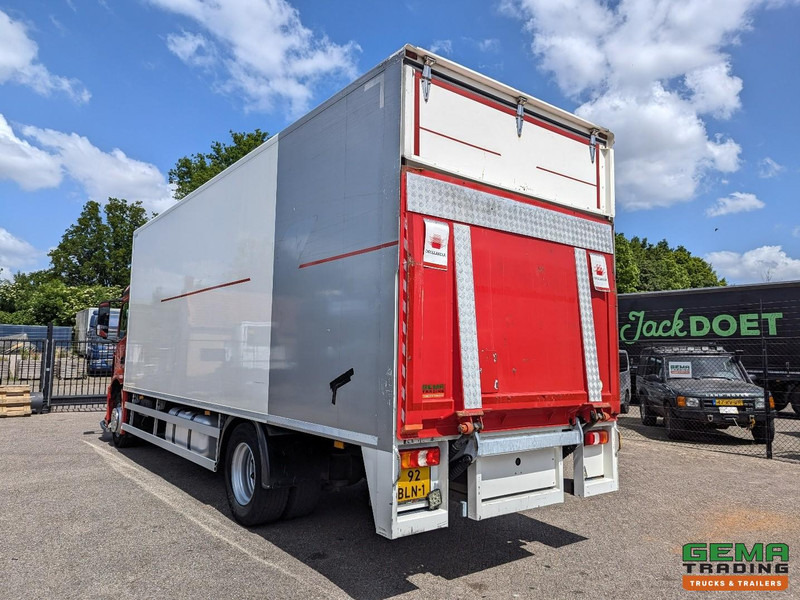 Mercedes-Benz Antos 2027 4x2 Dagcab Euro6C - GeslotenBak 7.6m - Laadklep 2000KG - 11/2025 APK - Camión caja cerrada: foto 3 Mercedes-Benz Antos 2027 4x2 Dagcab Euro6C - GeslotenBak 7.6m - Laadklep 2000KG - 11/2025 APK - Camión caja cerrada: foto 3