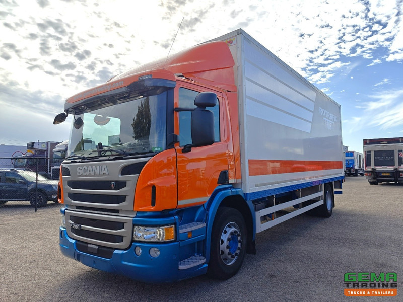 Scania P280 4x2 Dagcab Euro6 - GeslotenBak 7.4M + Laadklep 1500KG - Navi - Camión caja cerrada: foto 1 Scania P280 4x2 Dagcab Euro6 - GeslotenBak 7.4M + Laadklep 1500KG - Navi - Camión caja cerrada: foto 1