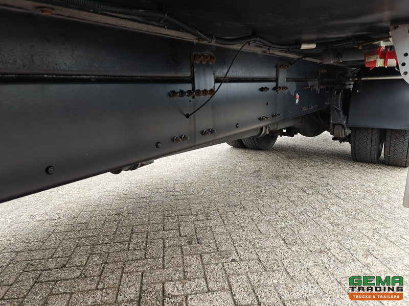 Arrendamiento de Volvo FE 250 4x2 Slaapcab Euro6 - Koel-Vriesbak 7.5m + Carrier Supra 750 Mt + Laadklep 2000kg - 01/2026 APK Volvo FE 250 4x2 Slaapcab Euro6 - Koel-Vriesbak 7.5m + Carrier Supra 750 Mt + Laadklep 2000kg - 01/2026 APK: foto 18