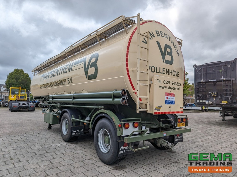 WELGRO 90WSL33-24 2-Assen SAF Silo MengVoeder / Futter 24m³ - Trommelremmen - StuurAs (O1961) - Semirremolque cisterna: foto 4 WELGRO 90WSL33-24 2-Assen SAF Silo MengVoeder / Futter 24m³ - Trommelremmen - StuurAs (O1961) - Semirremolque cisterna: foto 4