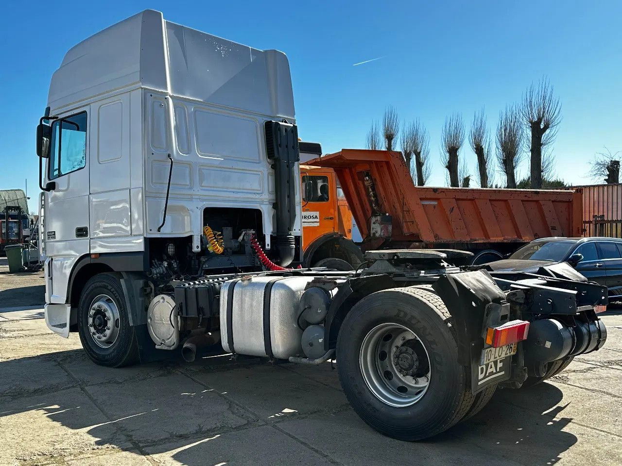 DAF XF 95.480 4X2 Tractor-unit Spring/Air ZF Manual - Cabeza tractora: foto 3 DAF XF 95.480 4X2 Tractor-unit Spring/Air ZF Manual - Cabeza tractora: foto 3