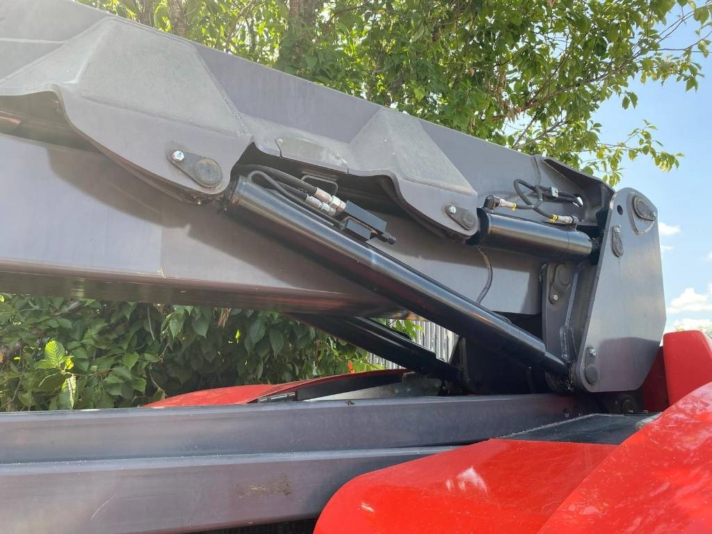 Manitou 200 ATJ - Plataforma articulada: foto 4 Manitou 200 ATJ - Plataforma articulada: foto 4