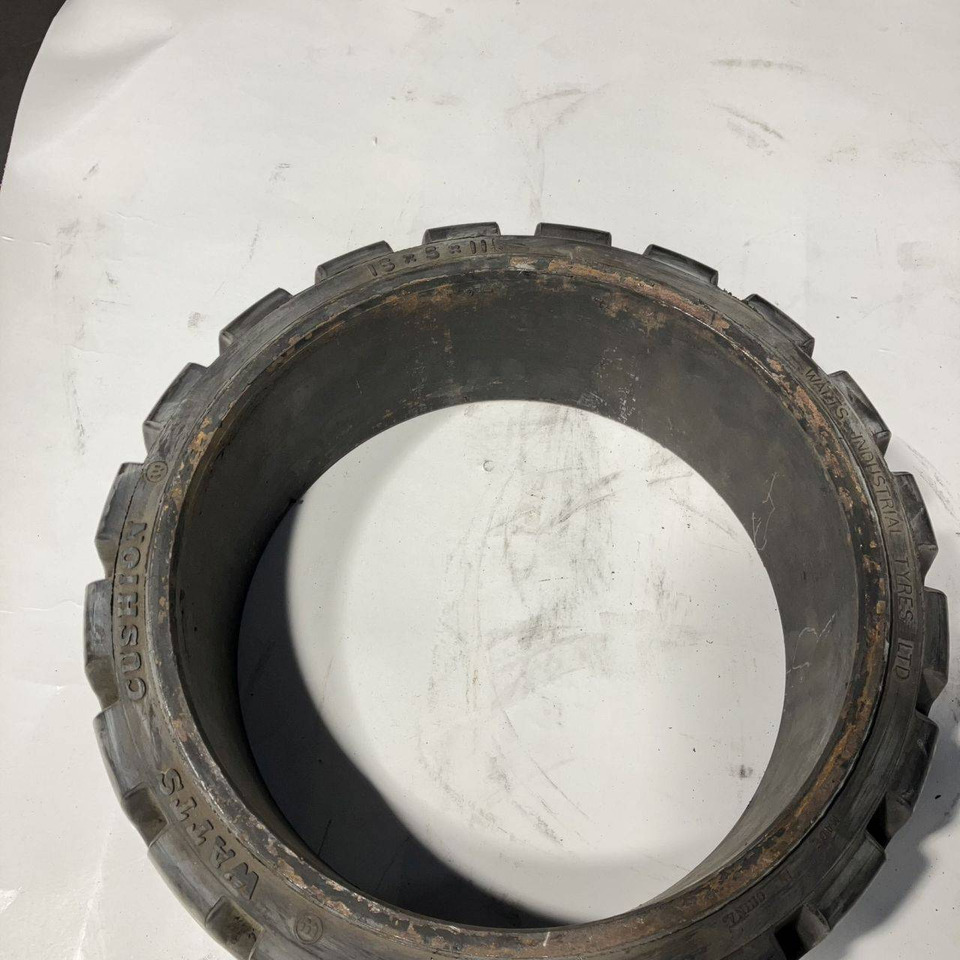 1X Watts 15x5x11 cushion tyre - Neumático para Equipo de manutención: foto 3 1X Watts 15x5x11 cushion tyre - Neumático para Equipo de manutención: foto 3