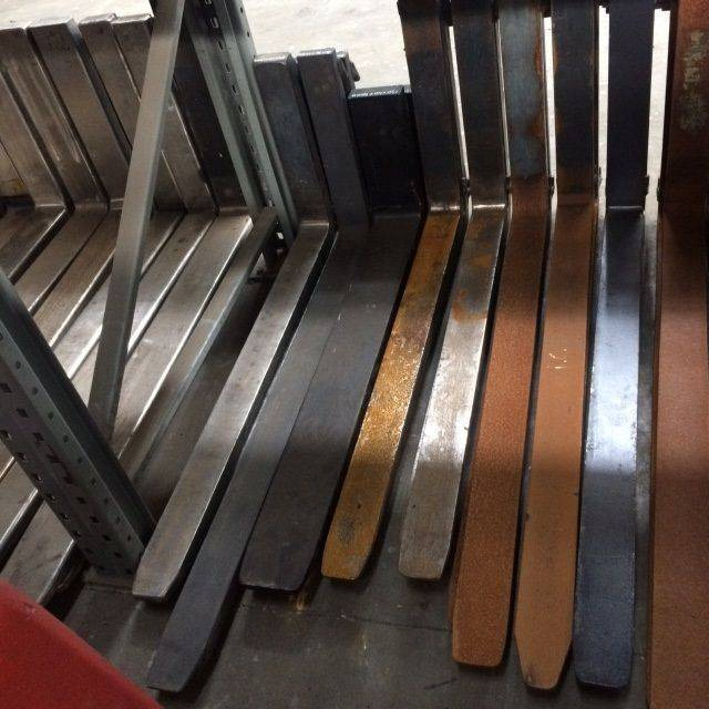 331 mm between FEM1A Forks - Horquillas: foto 1 331 mm between FEM1A Forks - Horquillas: foto 1