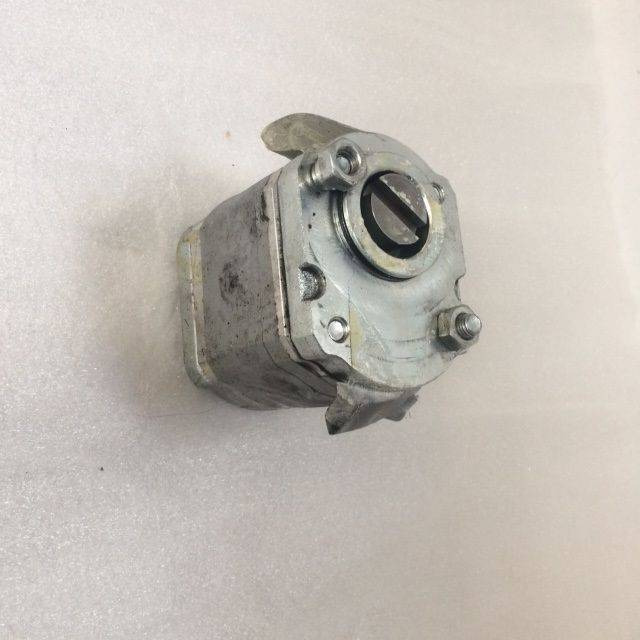 Hydraulic Pump Cylinder - Bomba de dirección para Equipo de manutención: foto 2 Hydraulic Pump Cylinder - Bomba de dirección para Equipo de manutención: foto 2